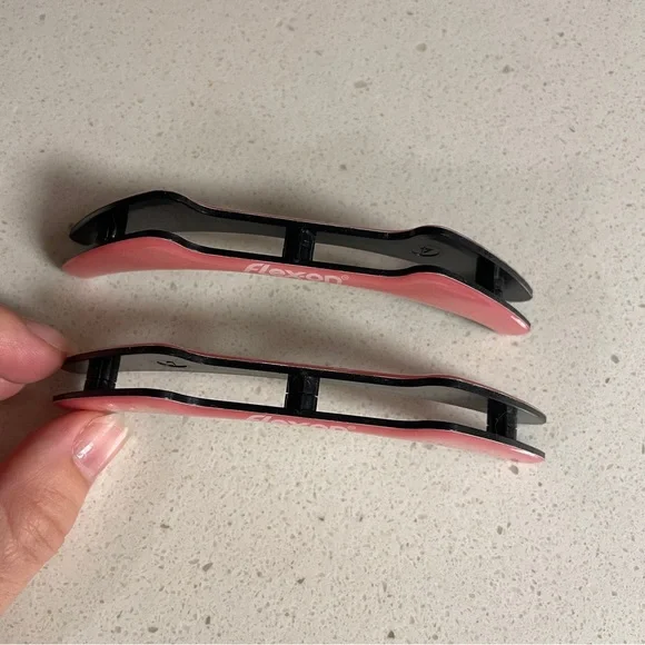 Flex-on magnetic inserts for stirrups - Picture 8 of 10